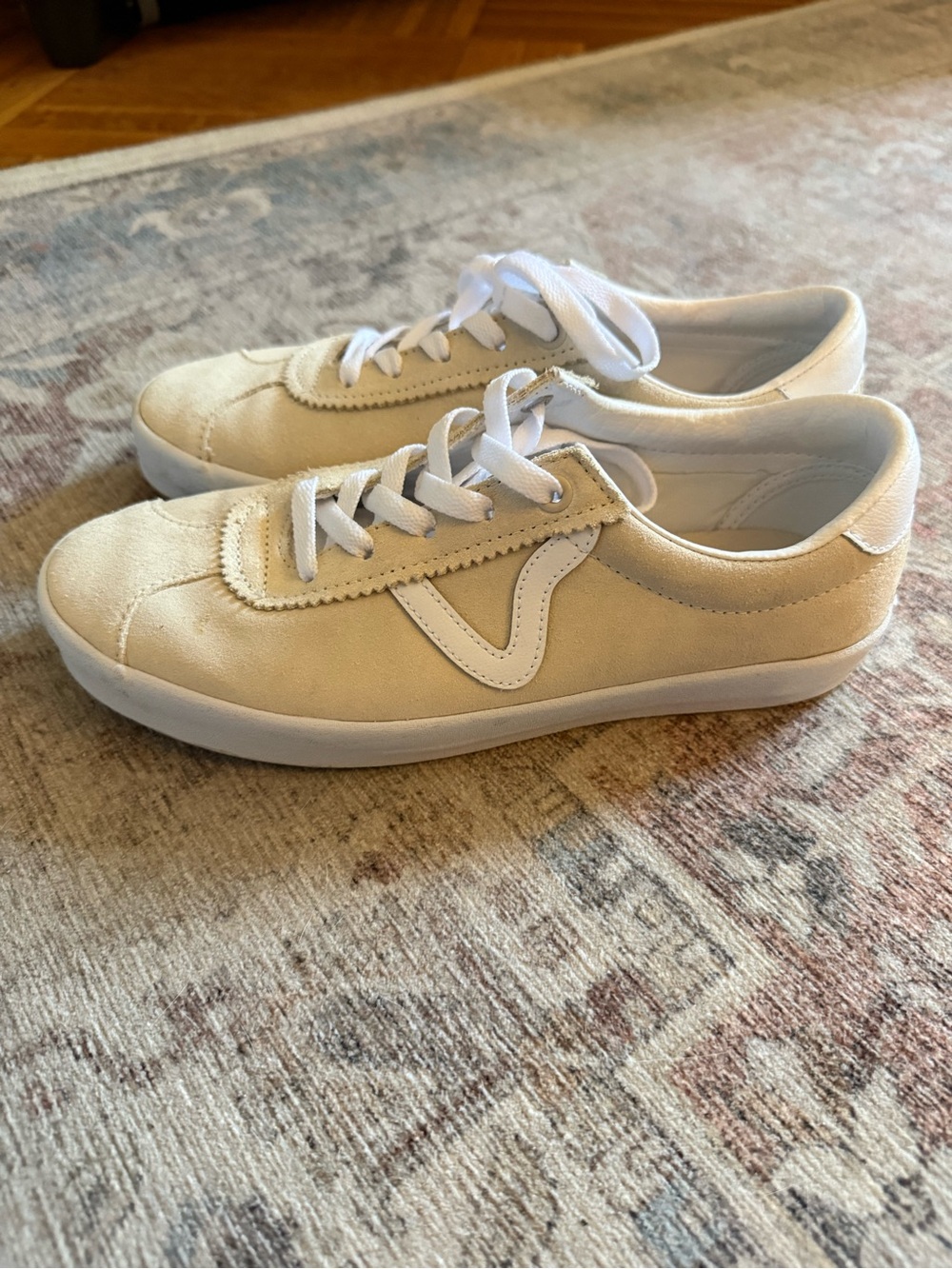 Vans Sport Low Top Cream/White Low-Top Sneakers